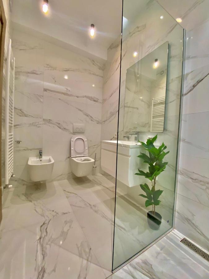 Apartamento Blancris Boutique Braşov Exterior foto