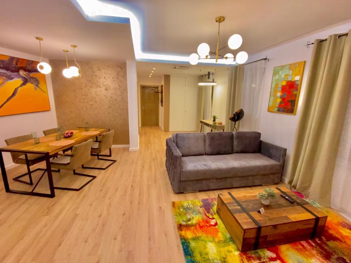 Apartamento Blancris Boutique Braşov Exterior foto
