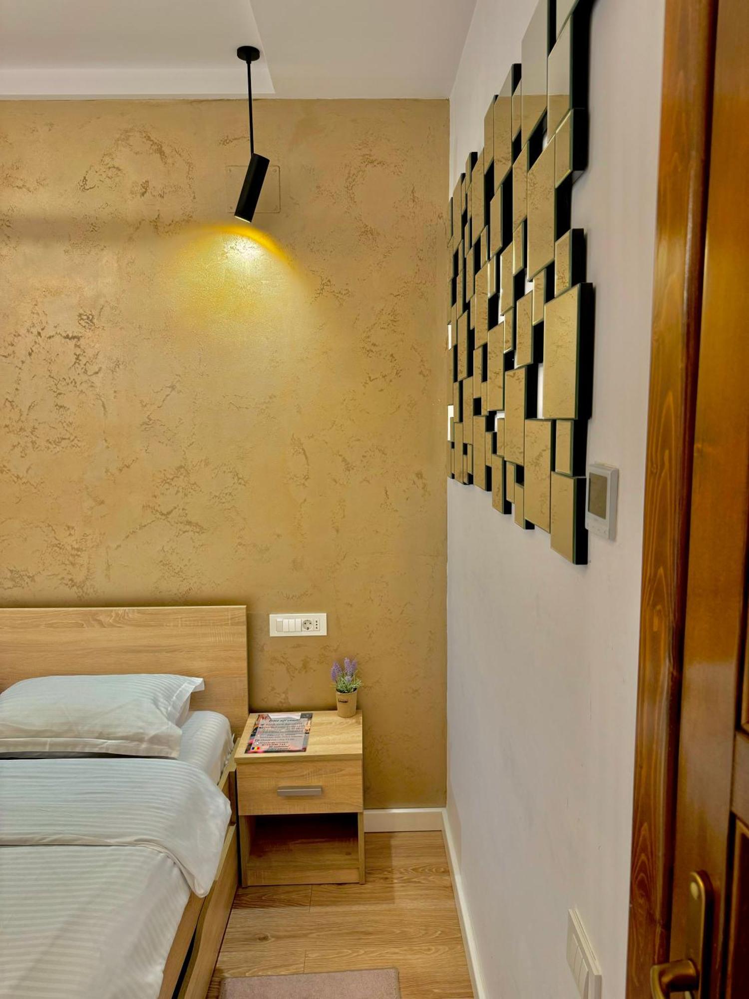 Apartamento Blancris Boutique Braşov Exterior foto
