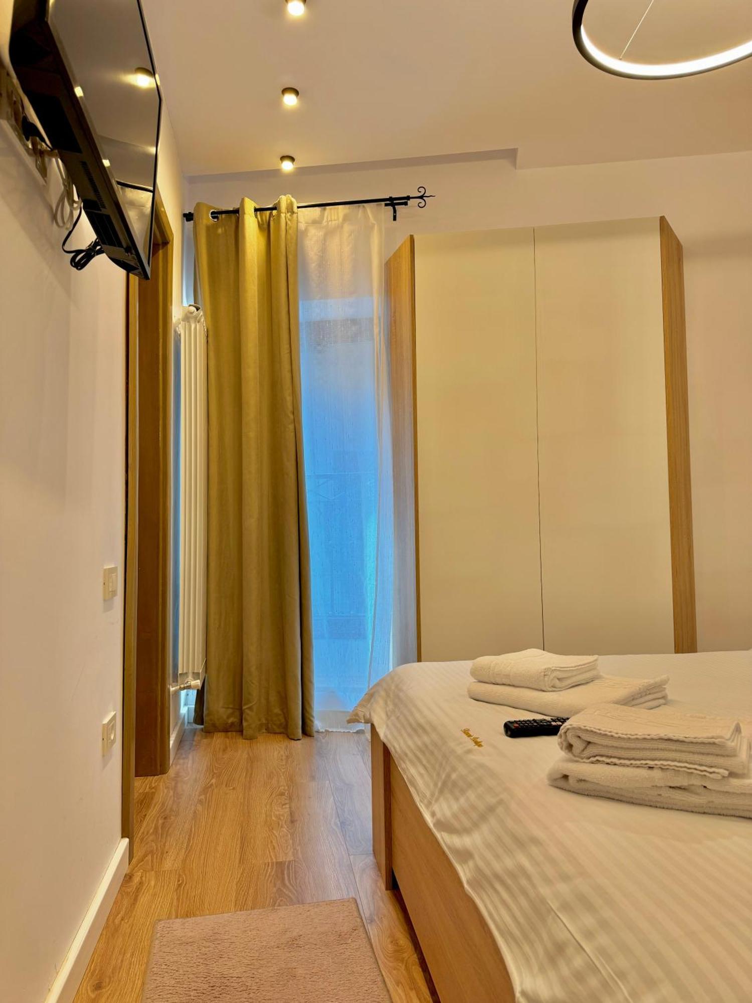 Apartamento Blancris Boutique Braşov Exterior foto
