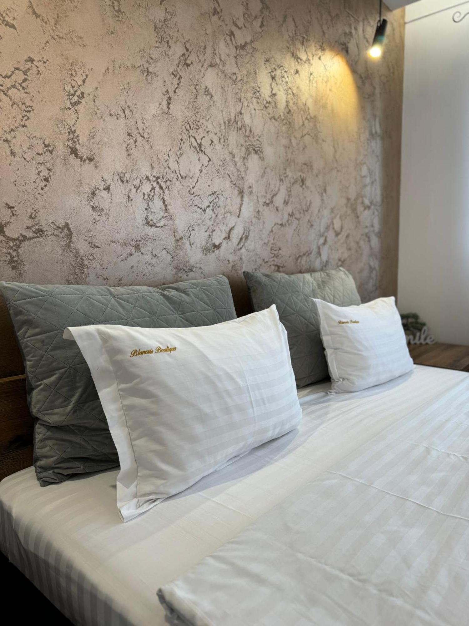 Apartamento Blancris Boutique Braşov Exterior foto
