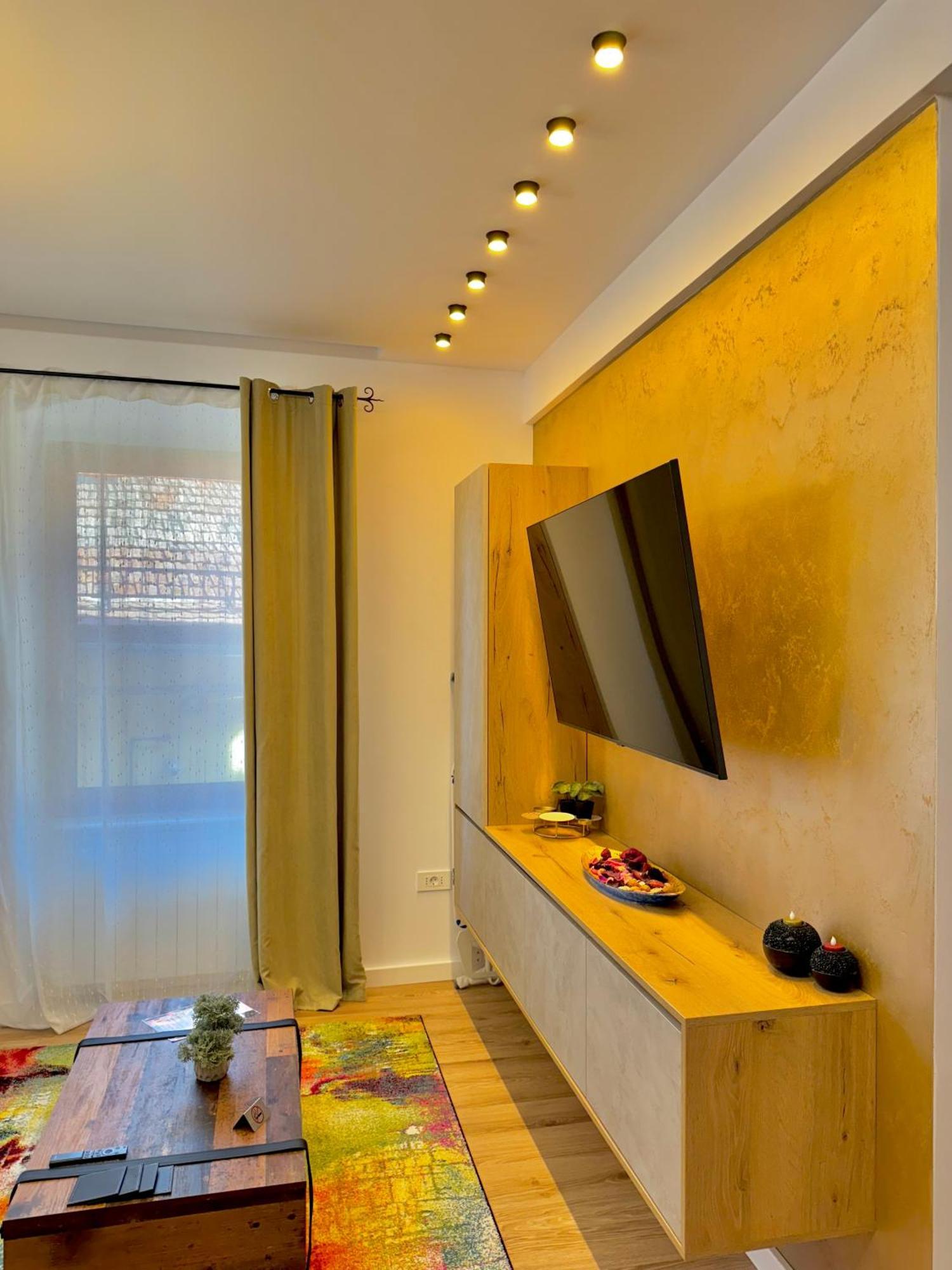 Apartamento Blancris Boutique Braşov Exterior foto